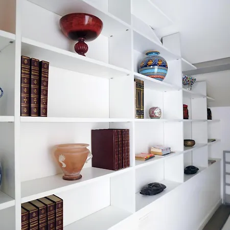 Loft Sant Ambrogio With Terrance Appartement *