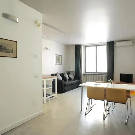 Appartement Loft Sant Ambrogio With Terrance *