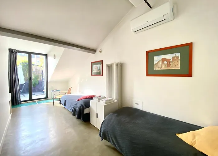 Loft Sant Ambrogio With Terrance Daire *
