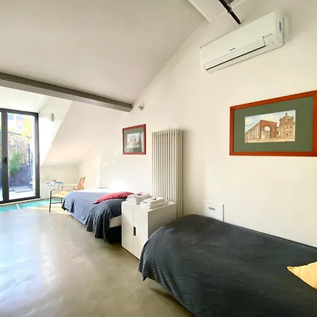 Loft Sant Ambrogio With Terrance Apartment *